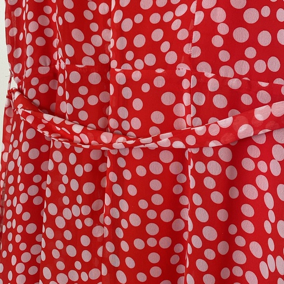 ILE NEW YORK ❤️🤍RED WITH WHITE🤍❤️ POLKA DOTS SLEEVELESS SIZE 8 🌟EUC🌟 - Picture 9 of 16